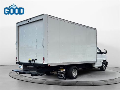 Used 2023 GMC Savana 3500 w/ Power Convenience Package image 5