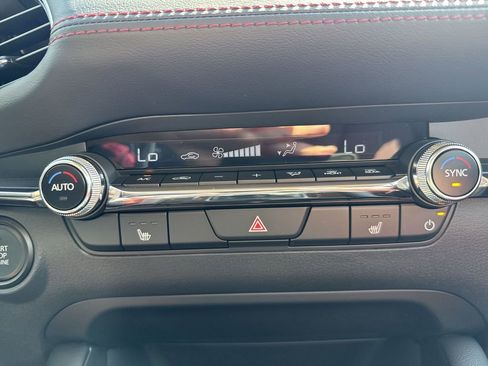 New 2026 MAZDA MAZDA3 Carbon image 19