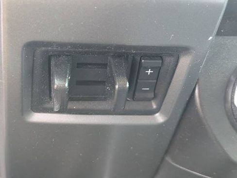 Used 2020 Ford F250 XLT w/ XLT Premium Package AWD/4WD image 18