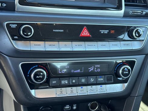 Used 2019 Hyundai Sonata SE image 15