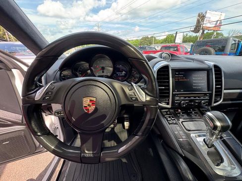 Used 2013 Porsche Cayenne GTS AWD/4WD image 16