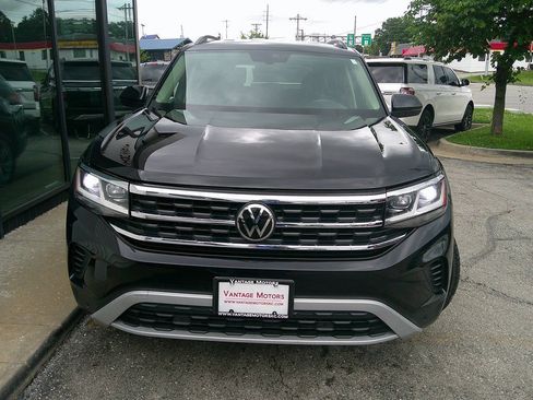 Used 2021 Volkswagen Atlas SE AWD/4WD image 3