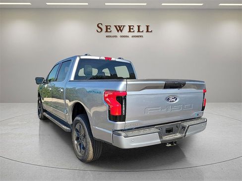 New 2025 Ford F150 Lightning Flash image 3