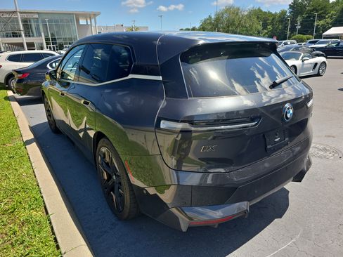 Used 2024 BMW iX M60 w/ Luxury Package AWD/4WD image 4