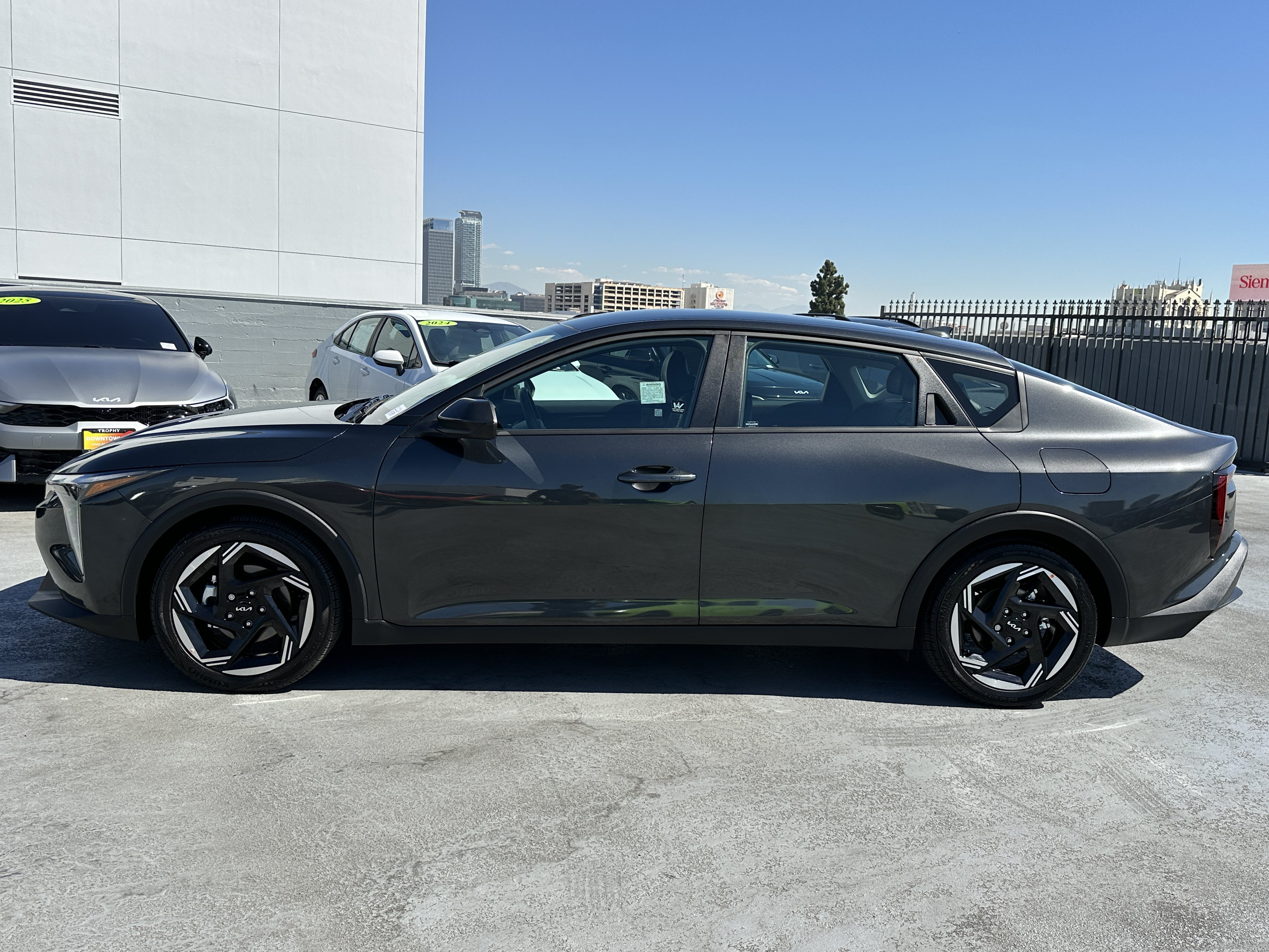 Used 2026 Kia K4 EX FWD image 3