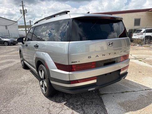 Used 2024 Hyundai Santa Fe Limited FWD image 5