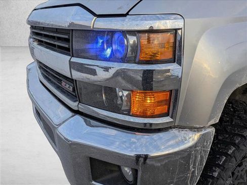 Used 2015 Chevrolet Silverado 2500 LT w/ LT Convenience Package image 9