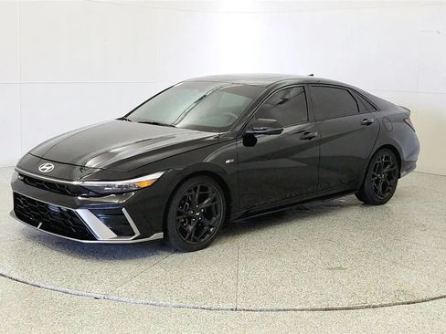 Used 2024 Hyundai Elantra N Line FWD image 3