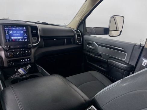 Used 2019 RAM 2500 Big Horn image 22