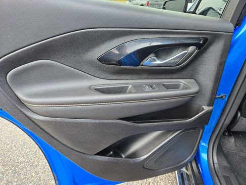 Used 2024 GMC Terrain AT4 w/ LPO, 'HIT The Road' Package image 38