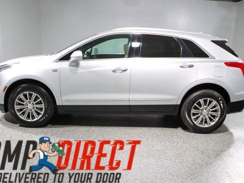 Used 2018 Cadillac XT5 Luxury w/ Driver Awareness Package image 10