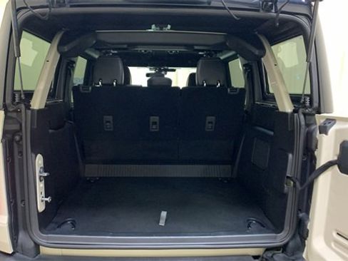 Certified 2025 Ford Bronco Outer Banks w/ Sasquatch Package image 20