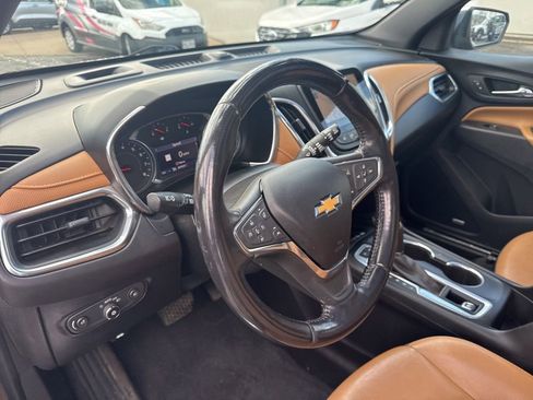 Used 2020 Chevrolet Equinox Premier image 12