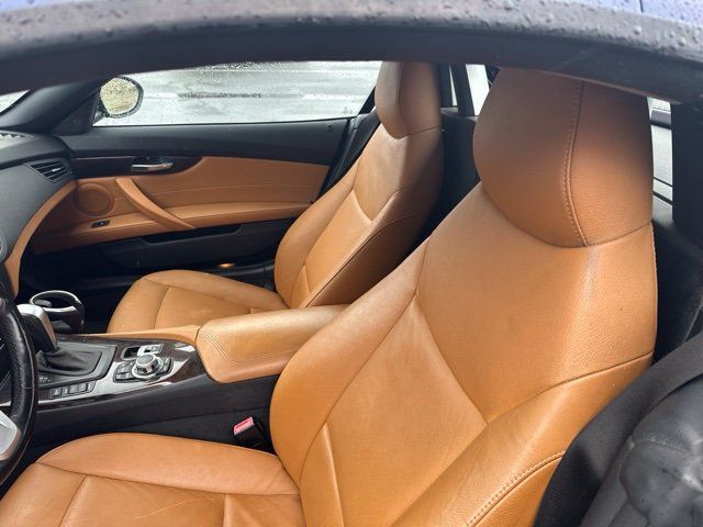 Used 2011 BMW Z4 sDrive30i RWD image 9