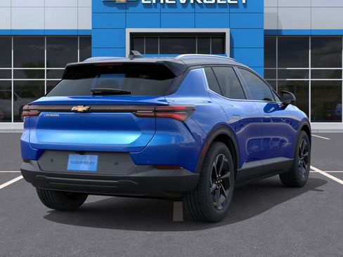 New 2026 Chevrolet Equinox EV LT image 4