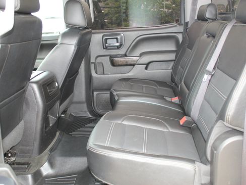 Used 2016 GMC Sierra 1500 Denali w/ Enhanced Driver Alert Package image 17