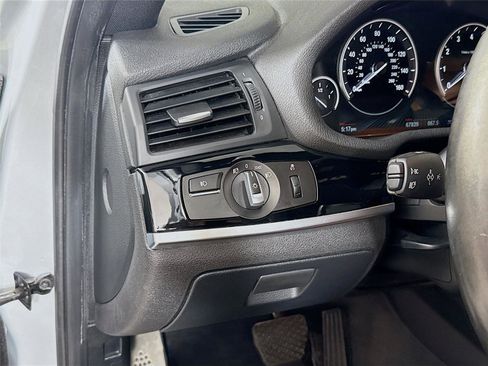 Used 2017 BMW X4 M40i image 7