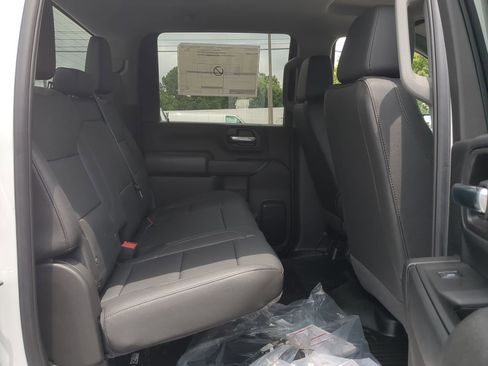 New 2025 GMC Sierra 3500 Pro w/ Convenience Package image 25