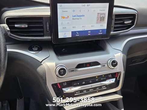 Used 2021 Ford Explorer XLT w/ Equipment Group 202A RWD image 18