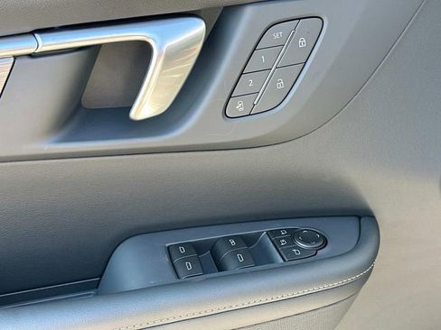 New 2026 Buick Enclave Preferred w/ Power Package image 14