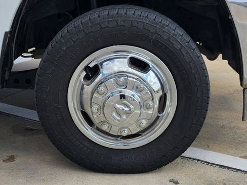 Used 2024 RAM 3500 Big Horn image 10