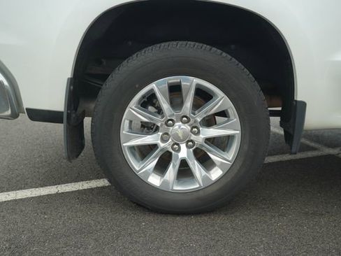 Used 2019 Chevrolet Silverado 1500 LTZ image 43