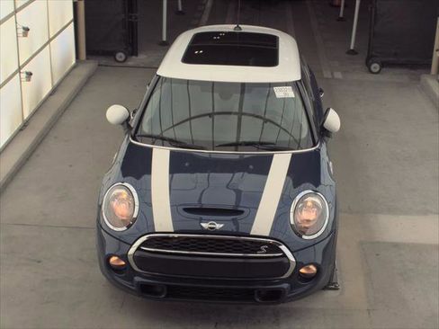 Used 2016 MINI Cooper S FWD image 3