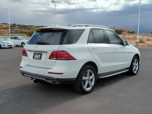 Used 2018 Mercedes-Benz GLE 350 image 3