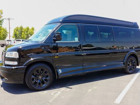 New 2026 GMC Savana 2500 Extended w/ Driver Convenience Package RWD image 3