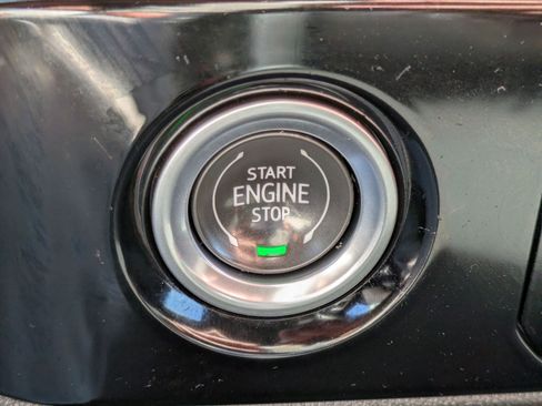 Used 2023 GMC Sierra 1500 SLE image 23