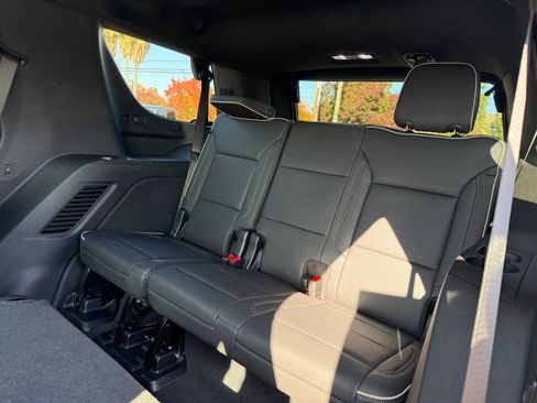 New 2026 GMC Yukon Elevation image 21