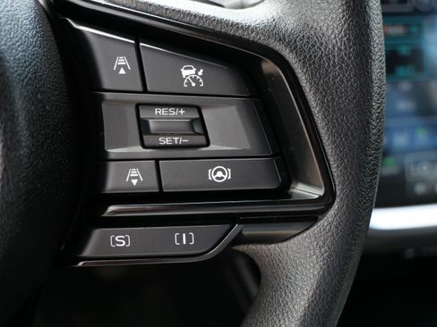 Used 2024 Subaru Crosstrek 2.0i Premium AWD/4WD image 28