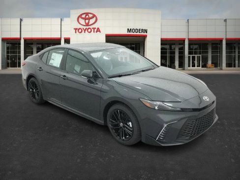 New 2026 Toyota Camry SE image 30