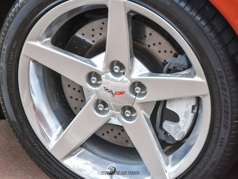 Used 2006 Chevrolet Corvette Convertible w/ Preferred Equipment Group RWD image 72