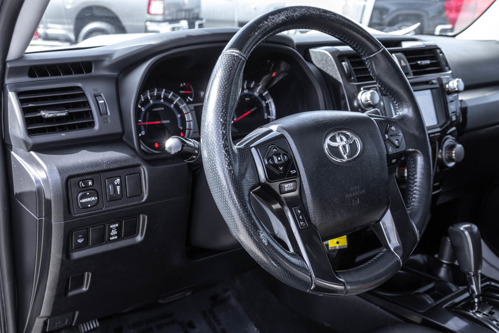 Used 2016 Toyota 4Runner Trail Premium AWD/4WD image 32