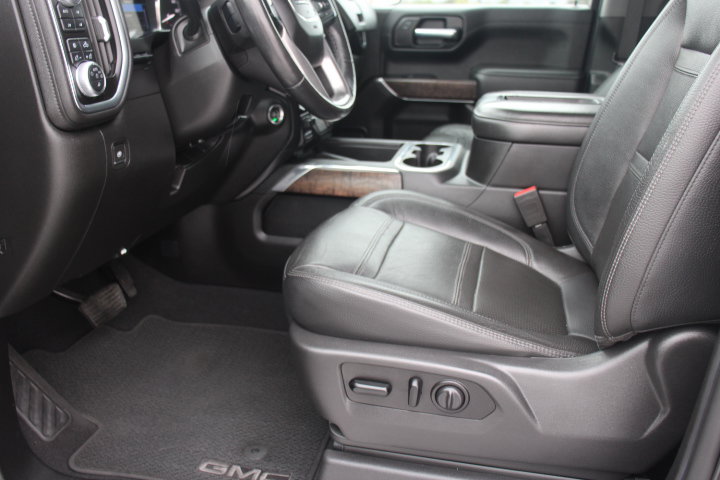 Used 2020 GMC Sierra 1500 Denali w/ Technology Package AWD/4WD image 13