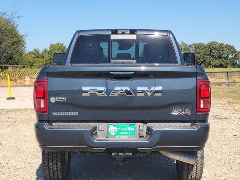 Used 2025 RAM 2500 Laramie w/ Sport Appearance Package AWD/4WD image 5