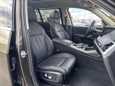Used 2024 BMW X7 xDrive40i AWD/4WD image 29