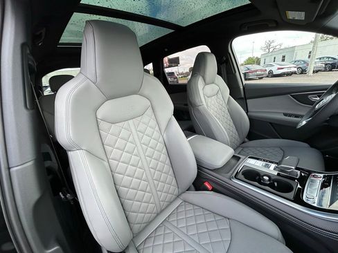 New 2026 Audi SQ7 Premium Plus image 46