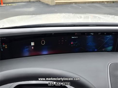 New 2026 Lincoln Nautilus Premier image 20