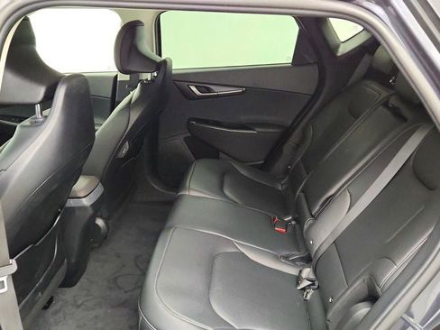 Used 2025 Kia EV6 Wind RWD image 18