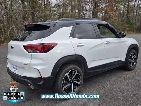 Used 2023 Chevrolet TrailBlazer RS w/ Sun and Liftgate Package image 4