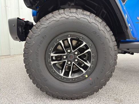 New 2025 Jeep Wrangler Unlimited Rubicon image 10