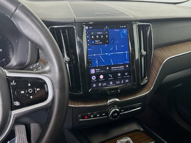 Used 2023 Volvo XC60 B5 Ultimate w/ Protection Package Premier FWD image 17