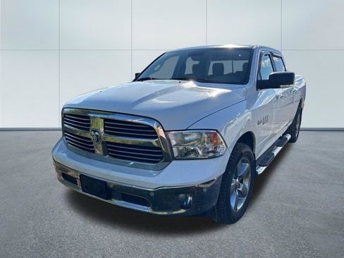 Used 2018 RAM 1500 Big Horn AWD/4WD image 3