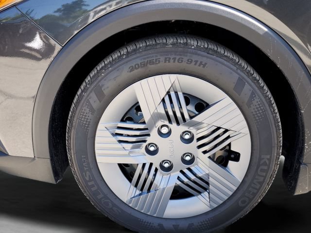 New 2026 Kia K4 FWD image 36