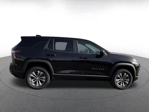 Used 2025 Chevrolet Equinox LT FWD image 15
