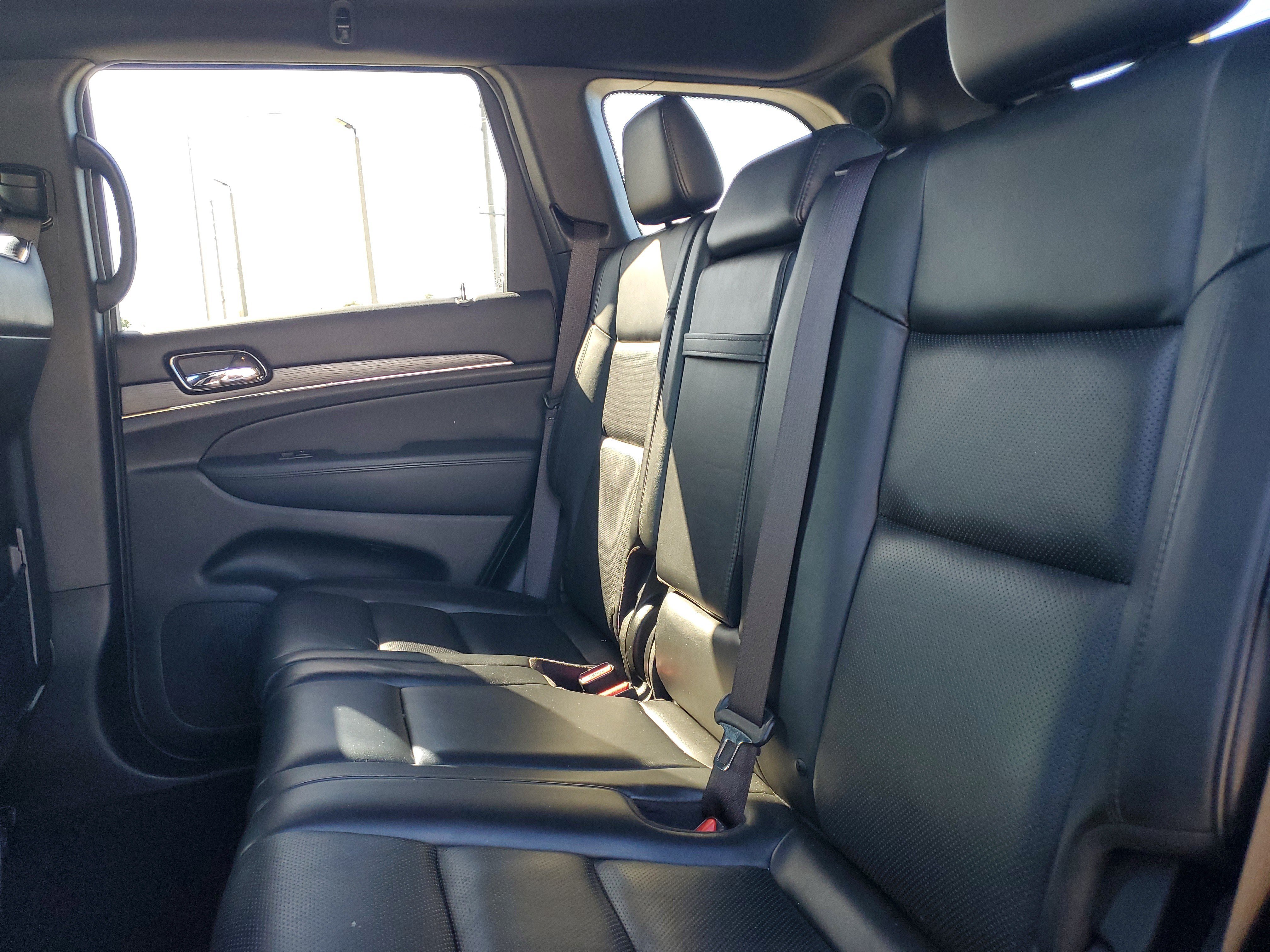 Used 2020 Jeep Grand Cherokee High Altitude RWD image 13