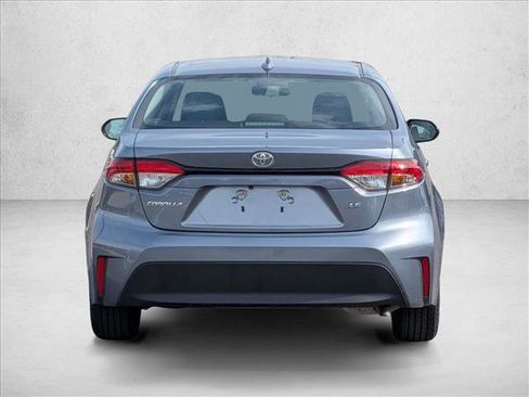 Used 2025 Toyota Corolla LE image 7
