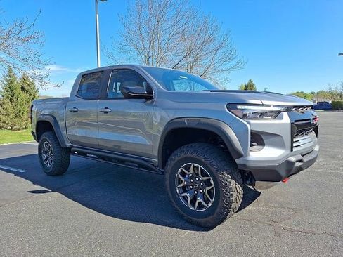 New 2026 Chevrolet Colorado ZR2 w/ Technology Package AWD/4WD image 2